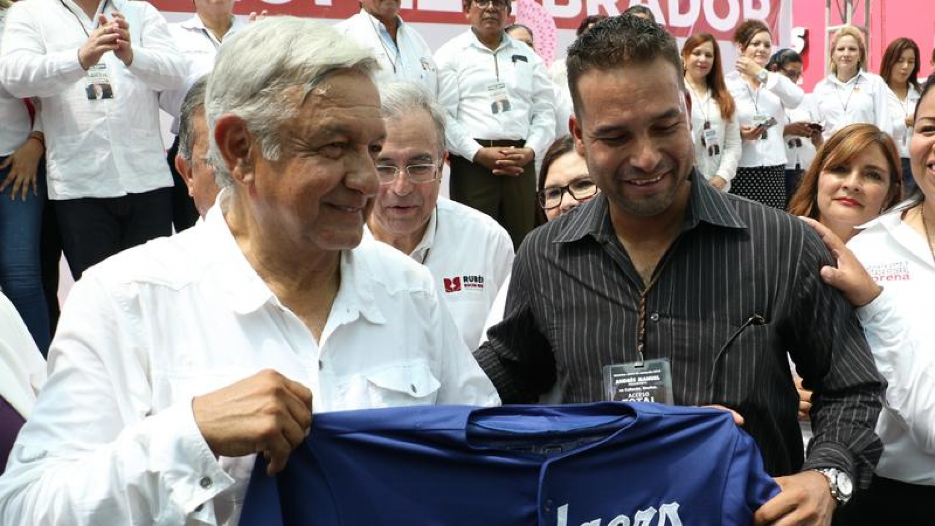 AMLO acusa cinismo de Anaya en denuncia contra Calderón y Peña
