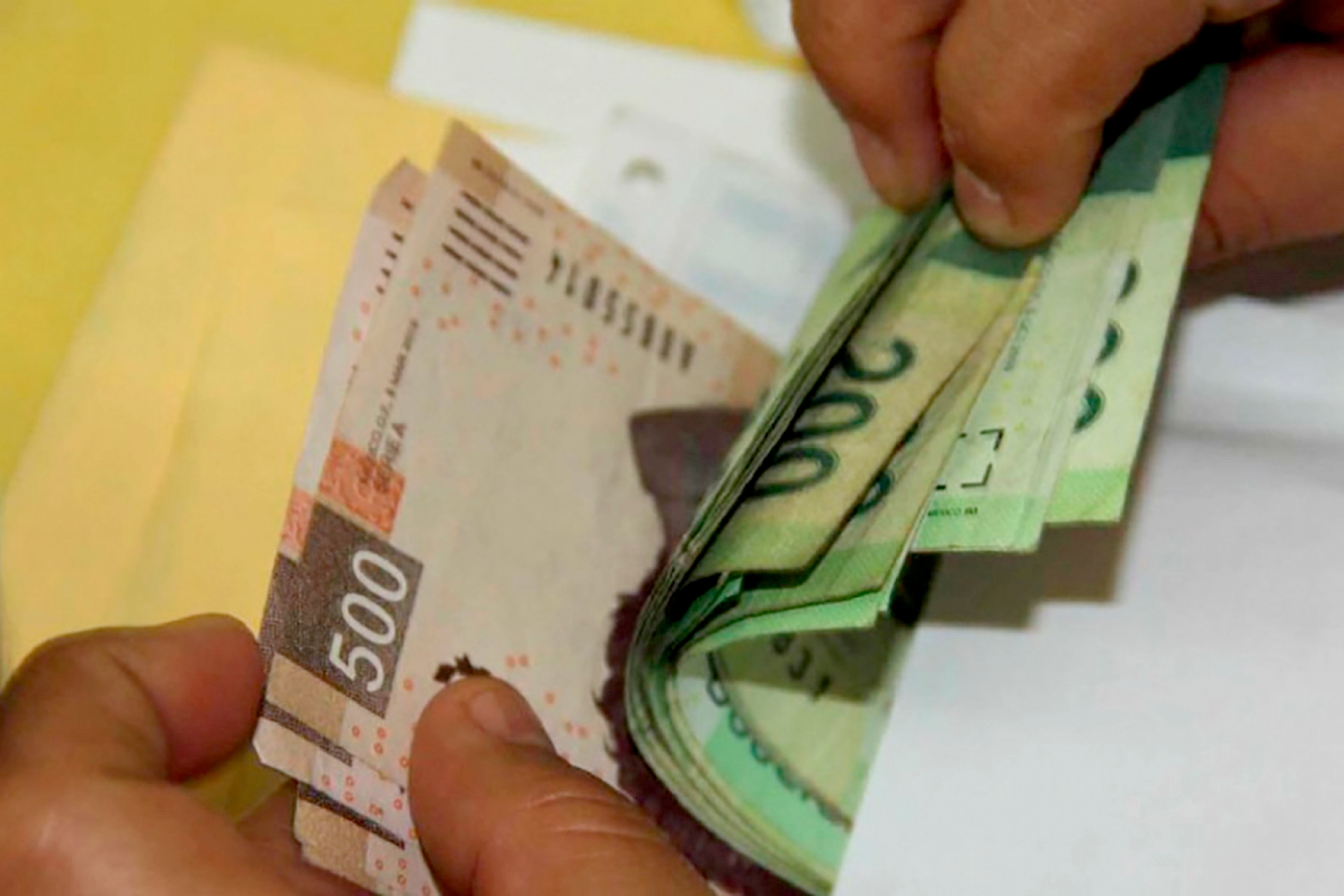 Detienen a un hombre acusado de extorsión en contra de un comerciante de Yautepec
