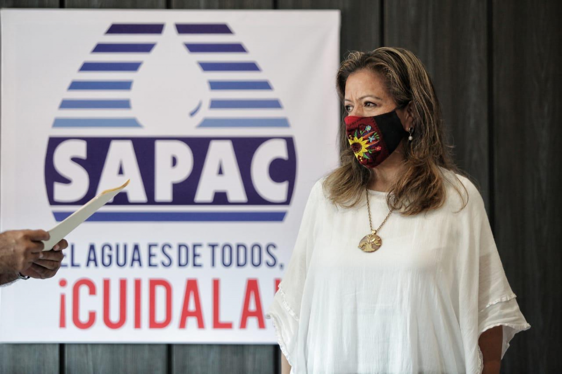 Designa alcalde a Yarely Jaimes García como directora general del SAPAC