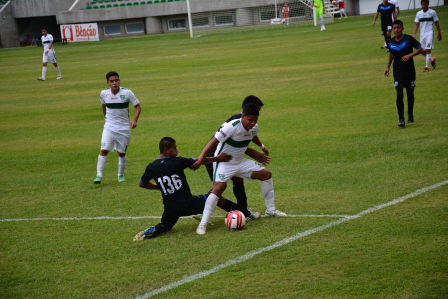 Empate aguerrido en Zacatepec