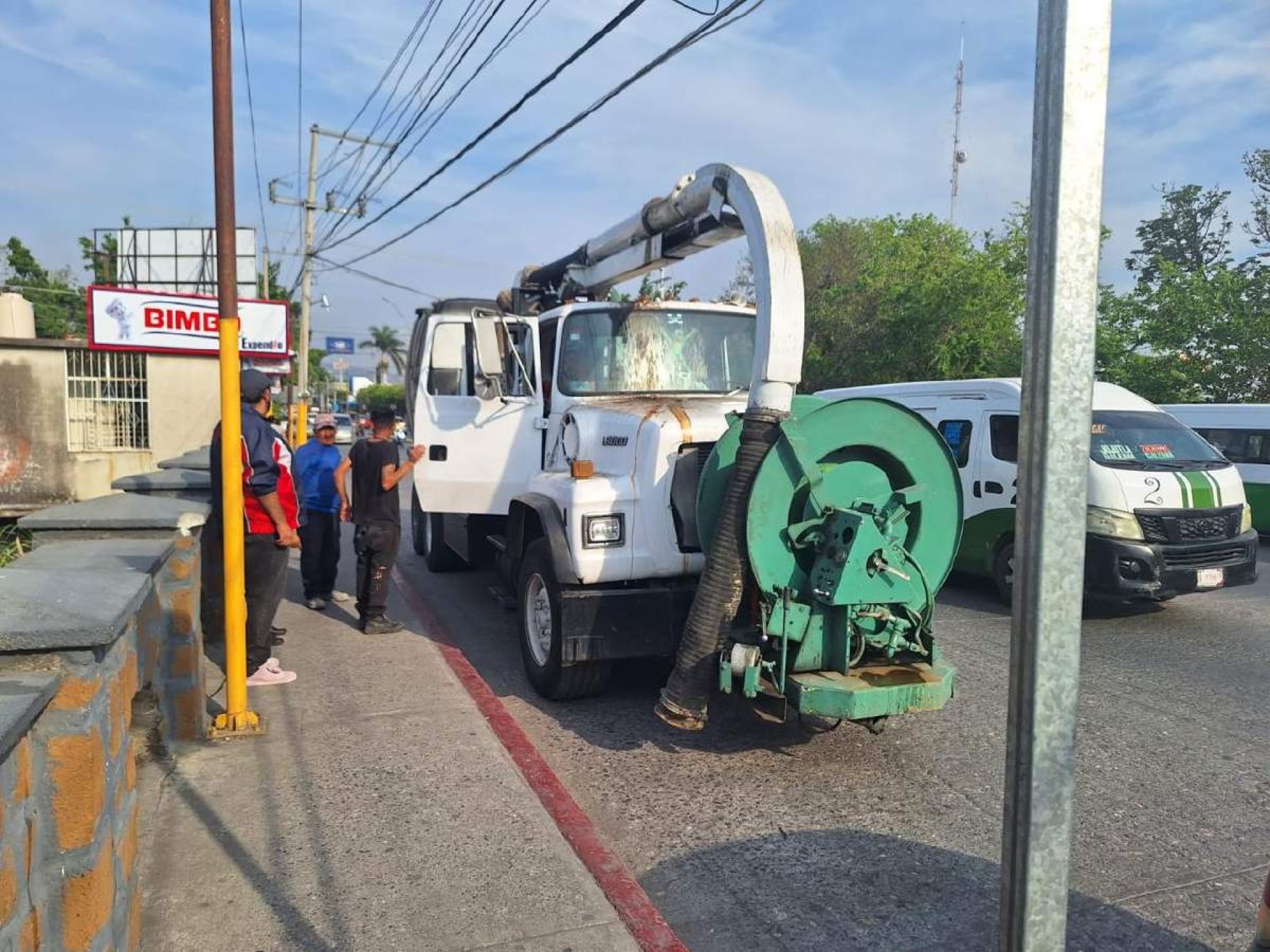 Inician trabajos de limpieza de drenajes en Jojutla