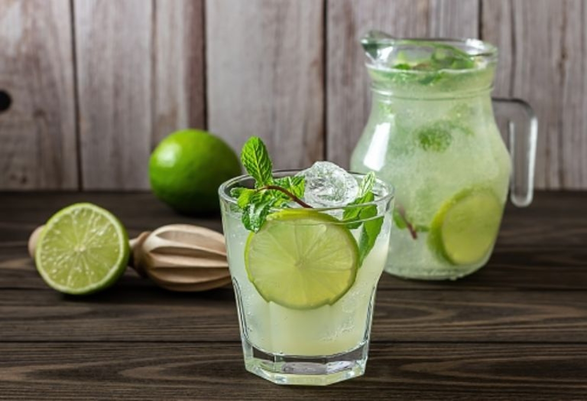 Estas bebidas te ayudarán a hidratarte en verano y serán tu gran aliado para una piel bonita