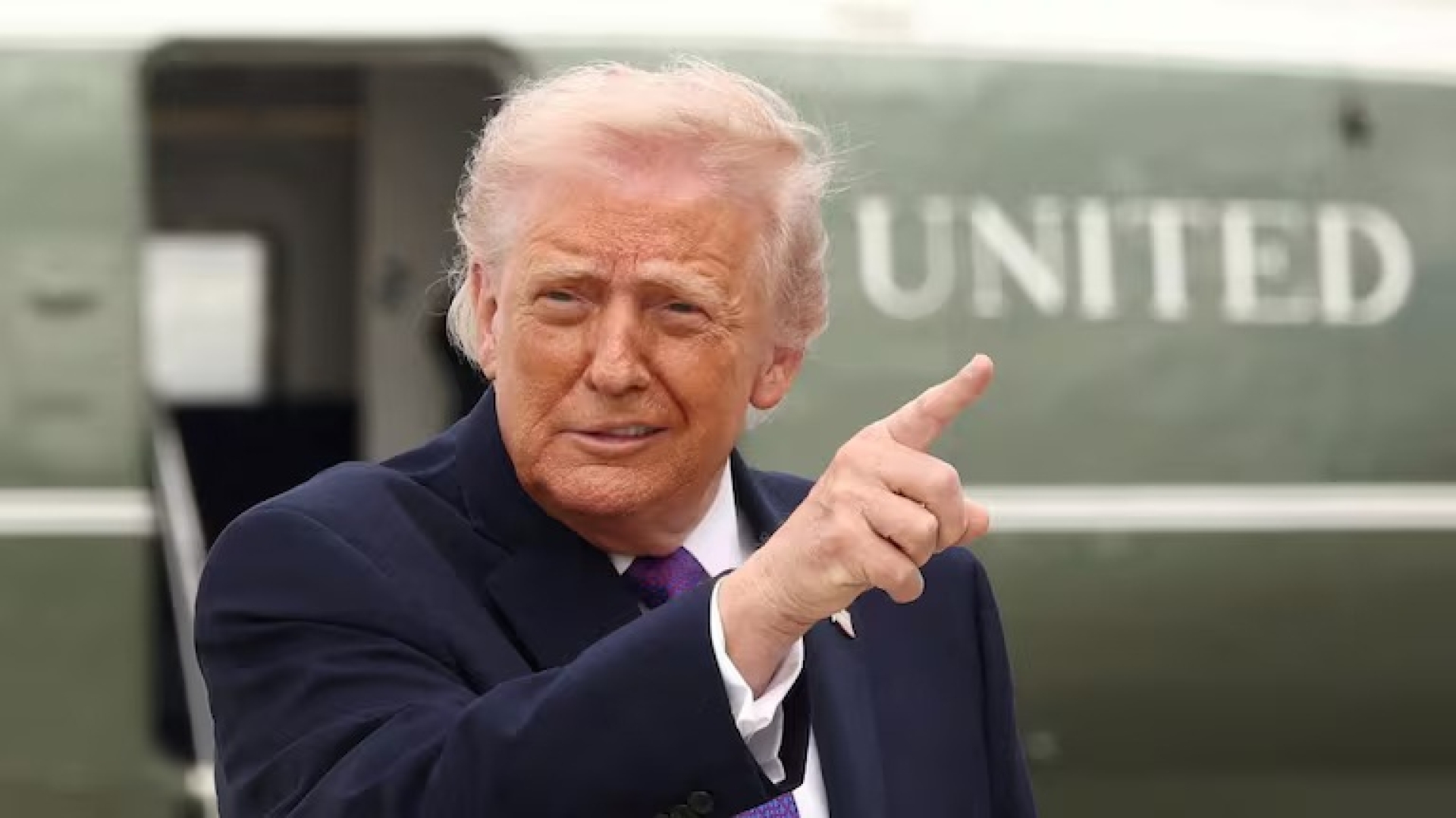 Trump confía en que países envíen buques al estrecho de Ormuz