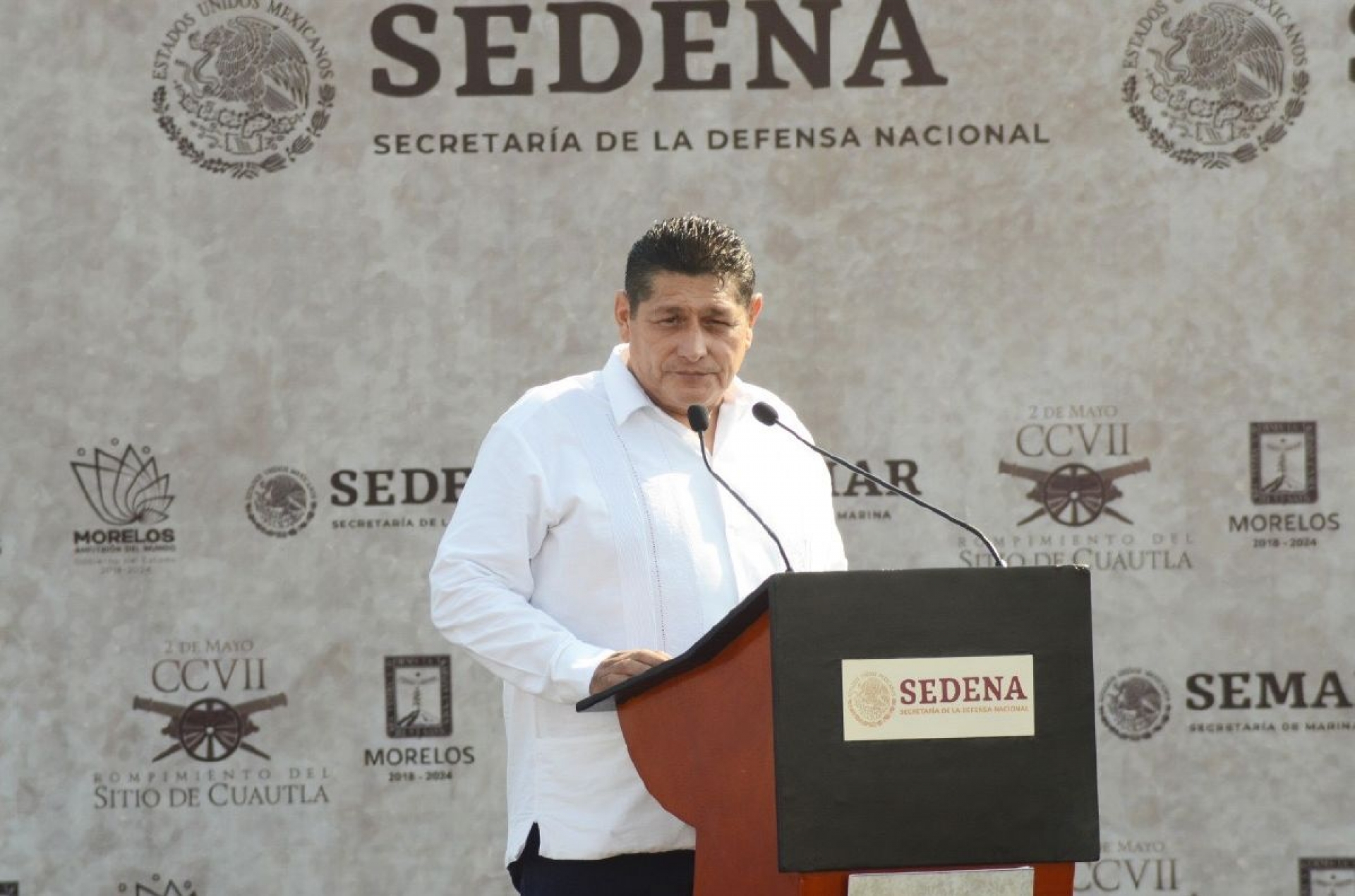 Jesús Corona Damián, presente en ceremonia por el CCVII aniversario del Rompimiento del Sitio de Cuautla