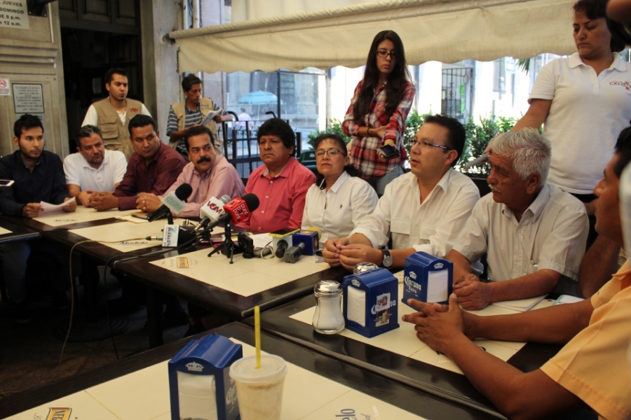 Ayudantes municipales exigen se concreten obras en sus comunidades