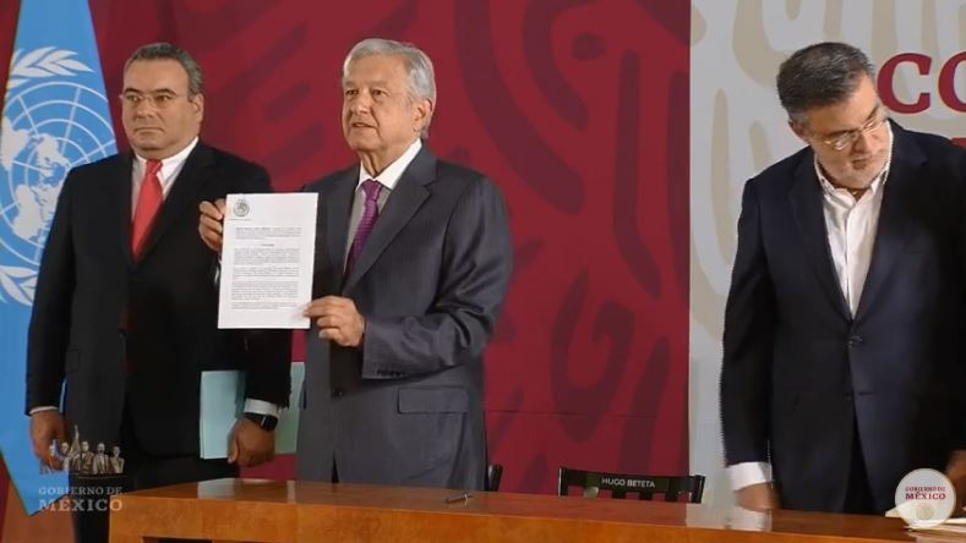AMLO firma decreto que elimina la condonación de impuestos