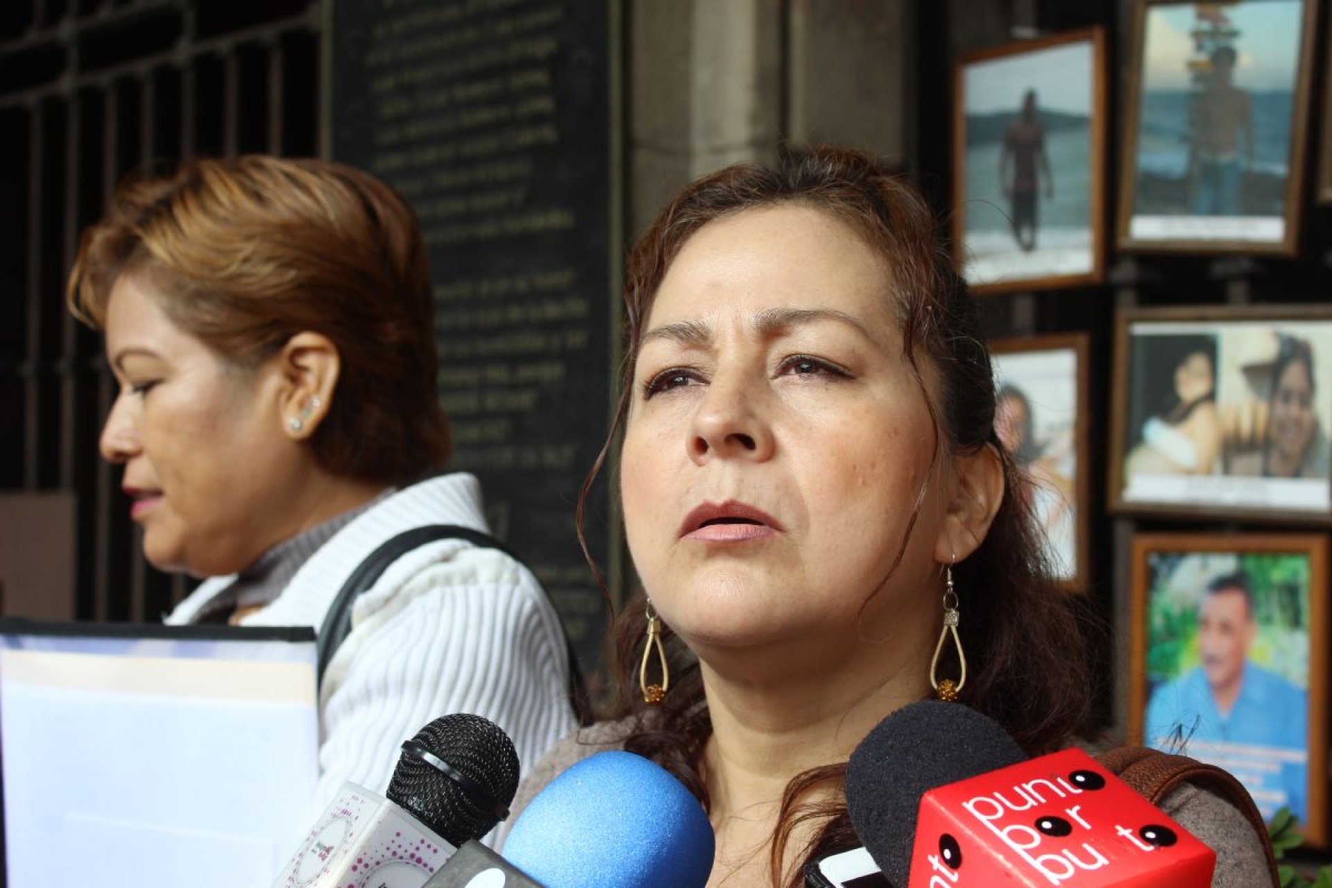Acusan a Nadxieelii Carranco de trato inhumano a víctimas de delito
