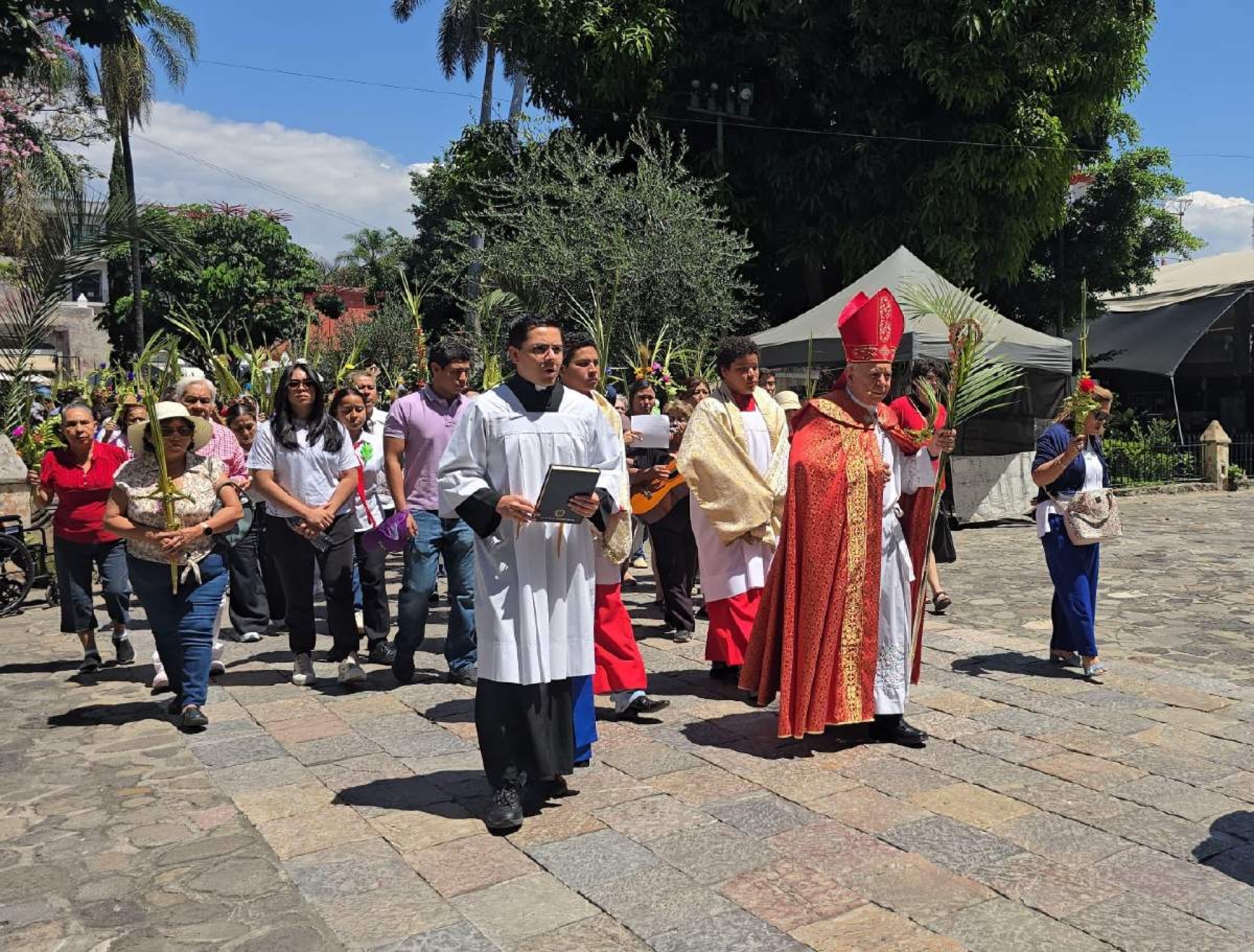 Invita obispo a vivir la Semana Santa como denuncia vigente contra el mal
