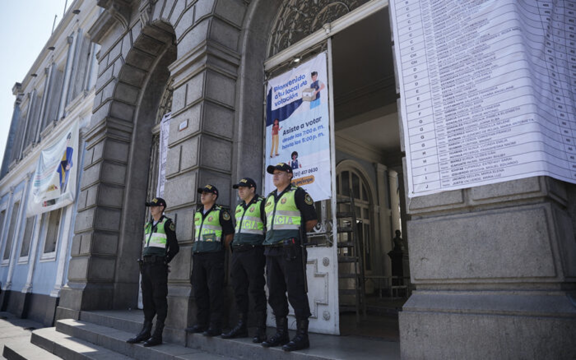 Autoridad electoral de Perú ordena auditoría integral de primera vuelta