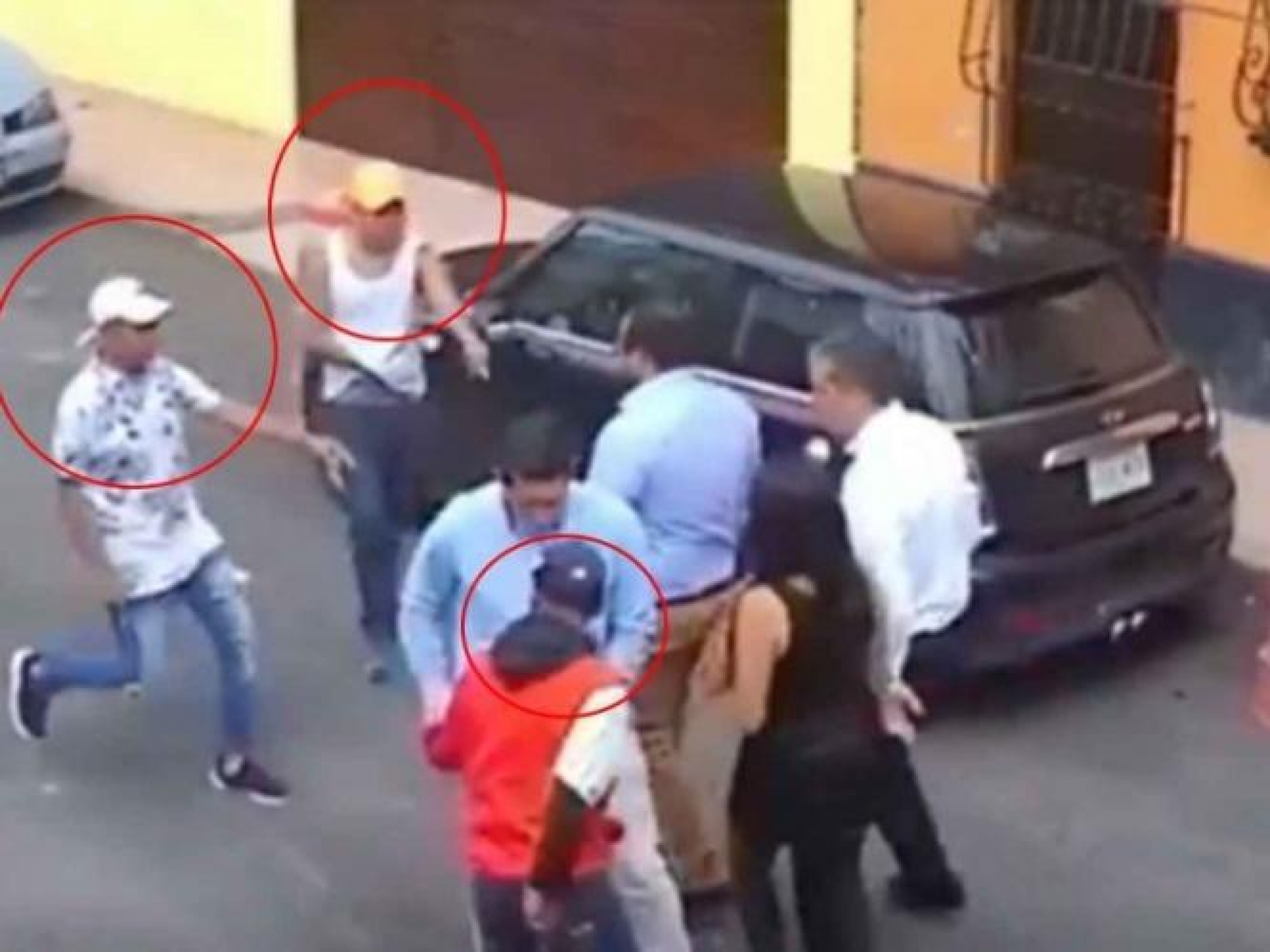 VIDEO: Captan asalto de 8 segundos en CDMX