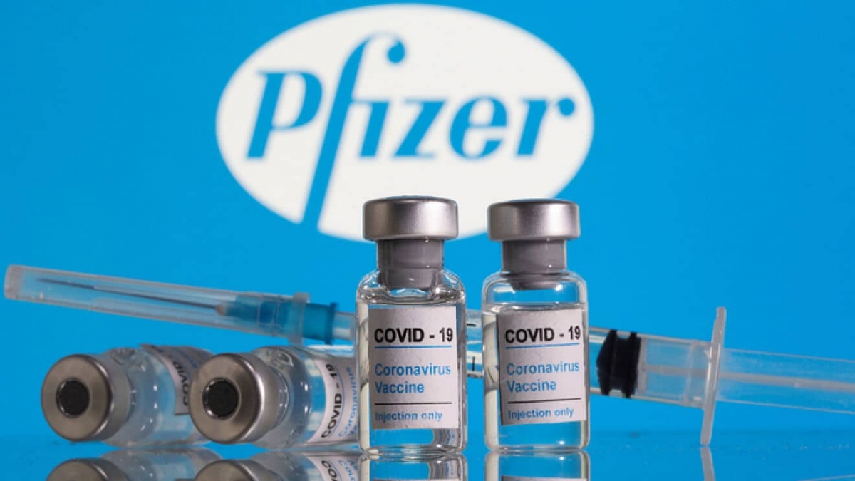 Cofepris autoriza vacuna Pfizer contra COVID para adolescentes en México