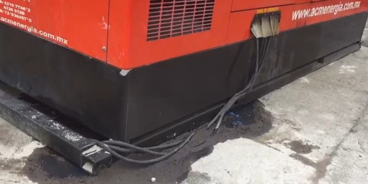 Denuncian vecinos riesgo por falla de bomba de agua, instalada en la colonia El Empleado