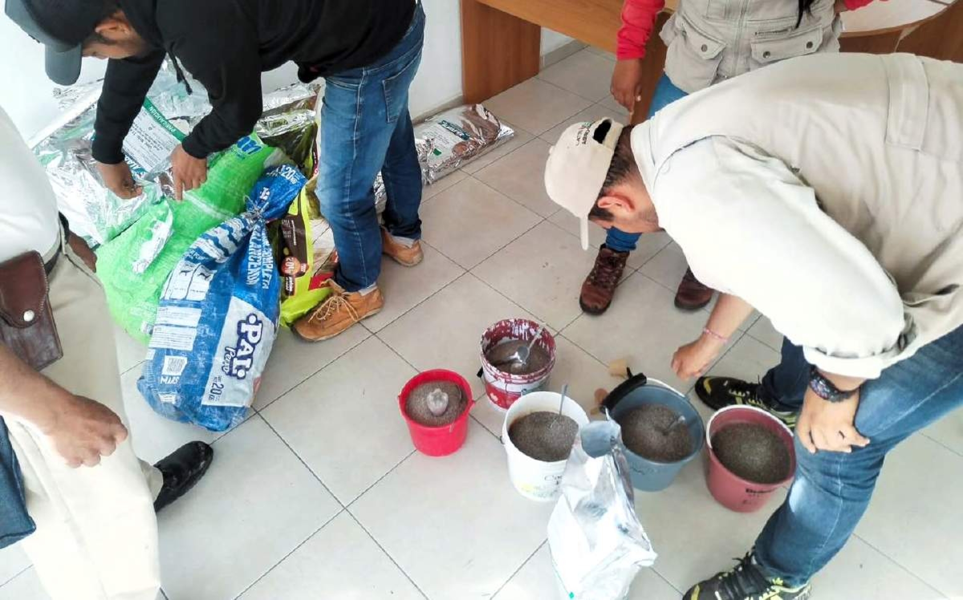 Refuerzan labores de abatización contra el dengue en Mixtlalcingo