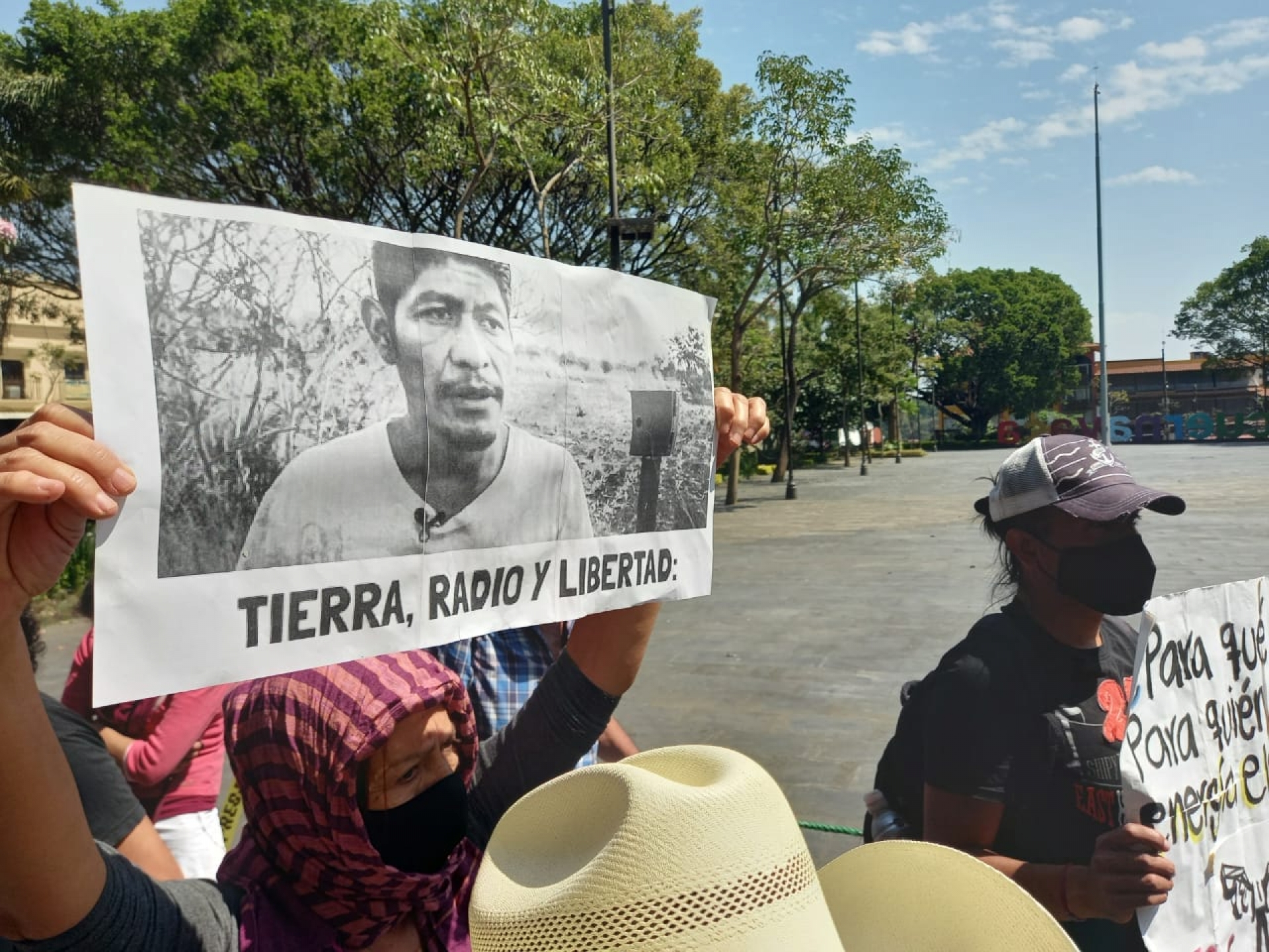 Se manifiesta Frente de Pueblos en Cuernavaca
