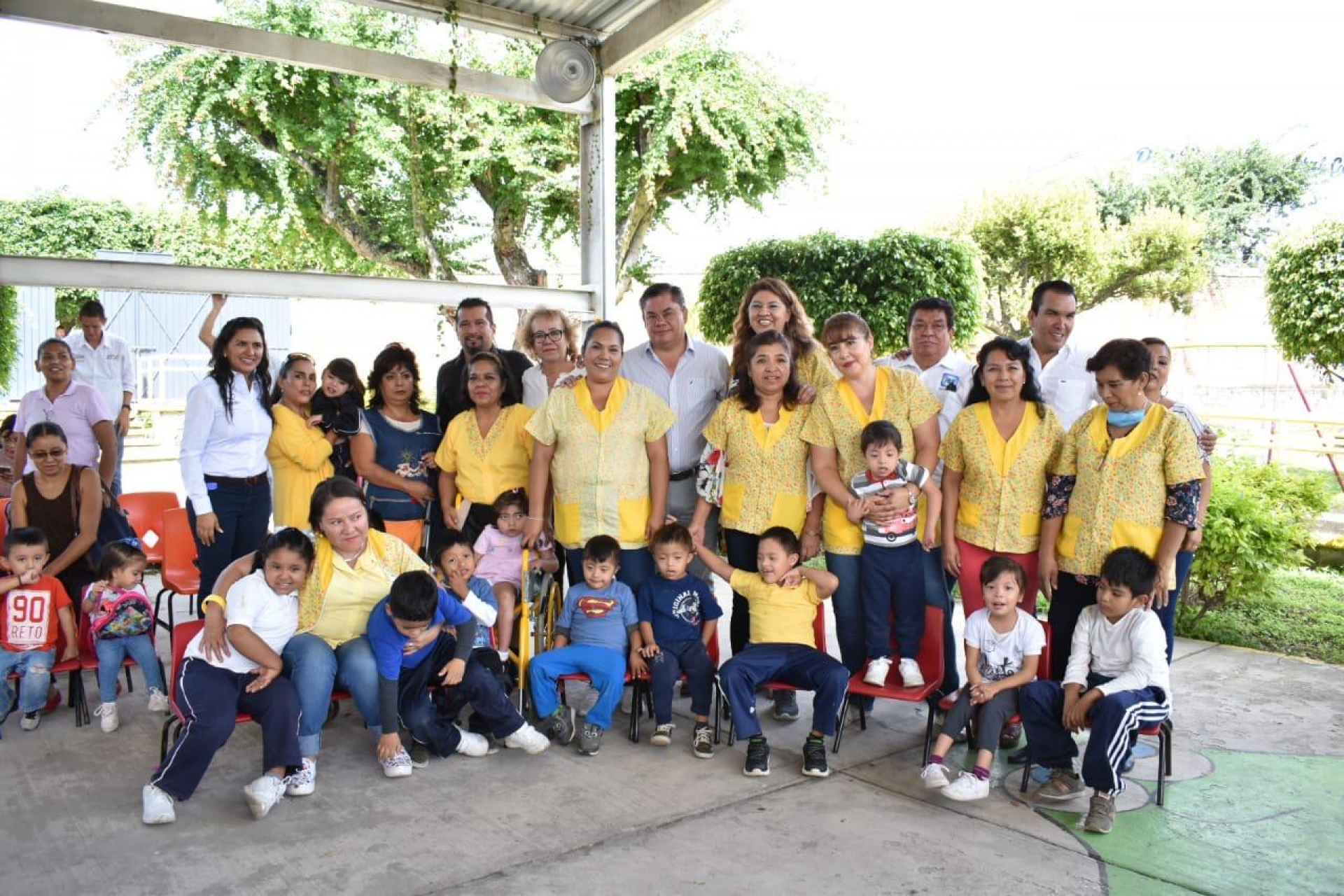 Entrega Ayuntamiento de Jiutepec material didáctico a 71 escuelas
