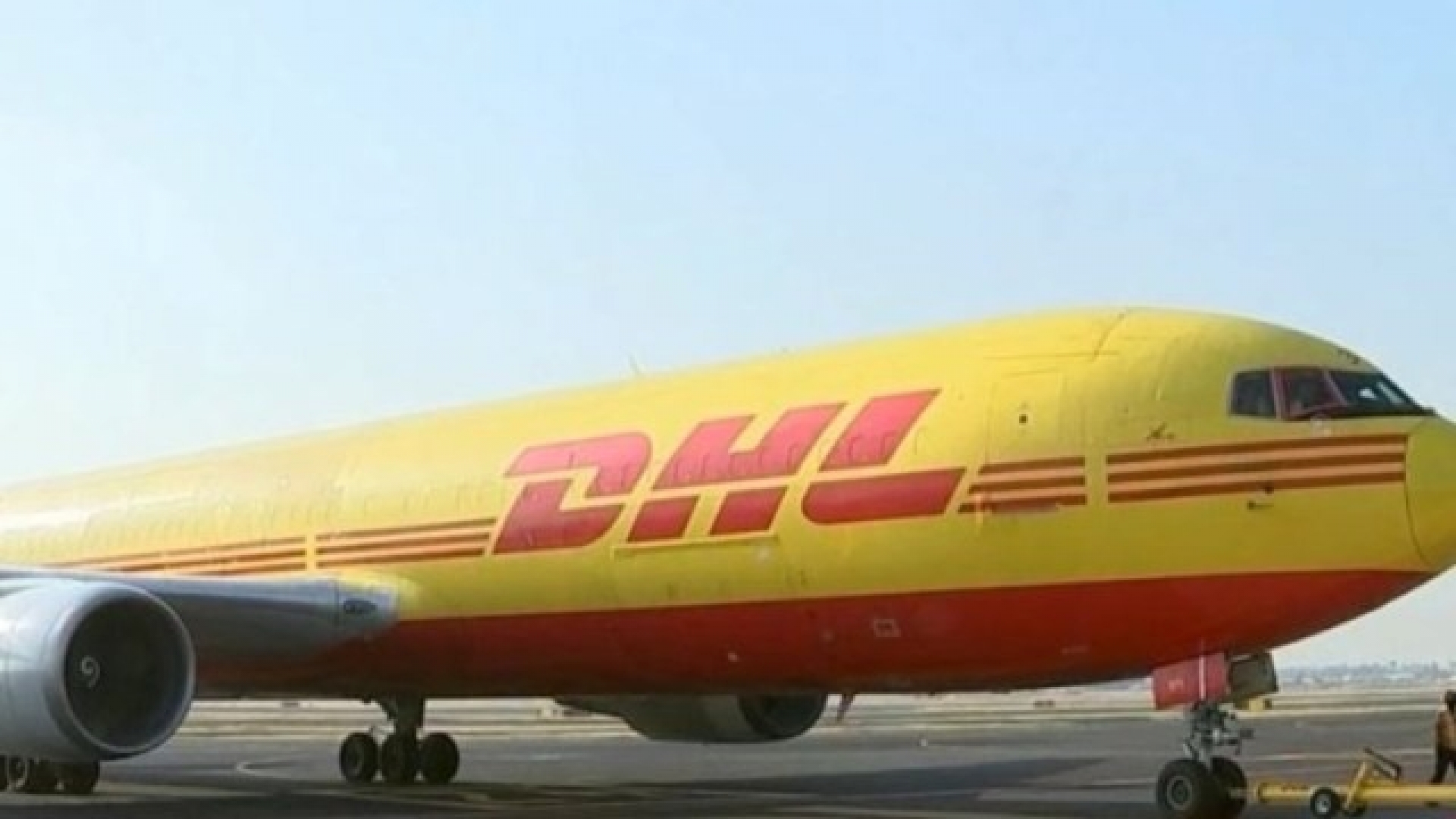Llega a México primer lote de vacuna COVID-19 de Pfizer