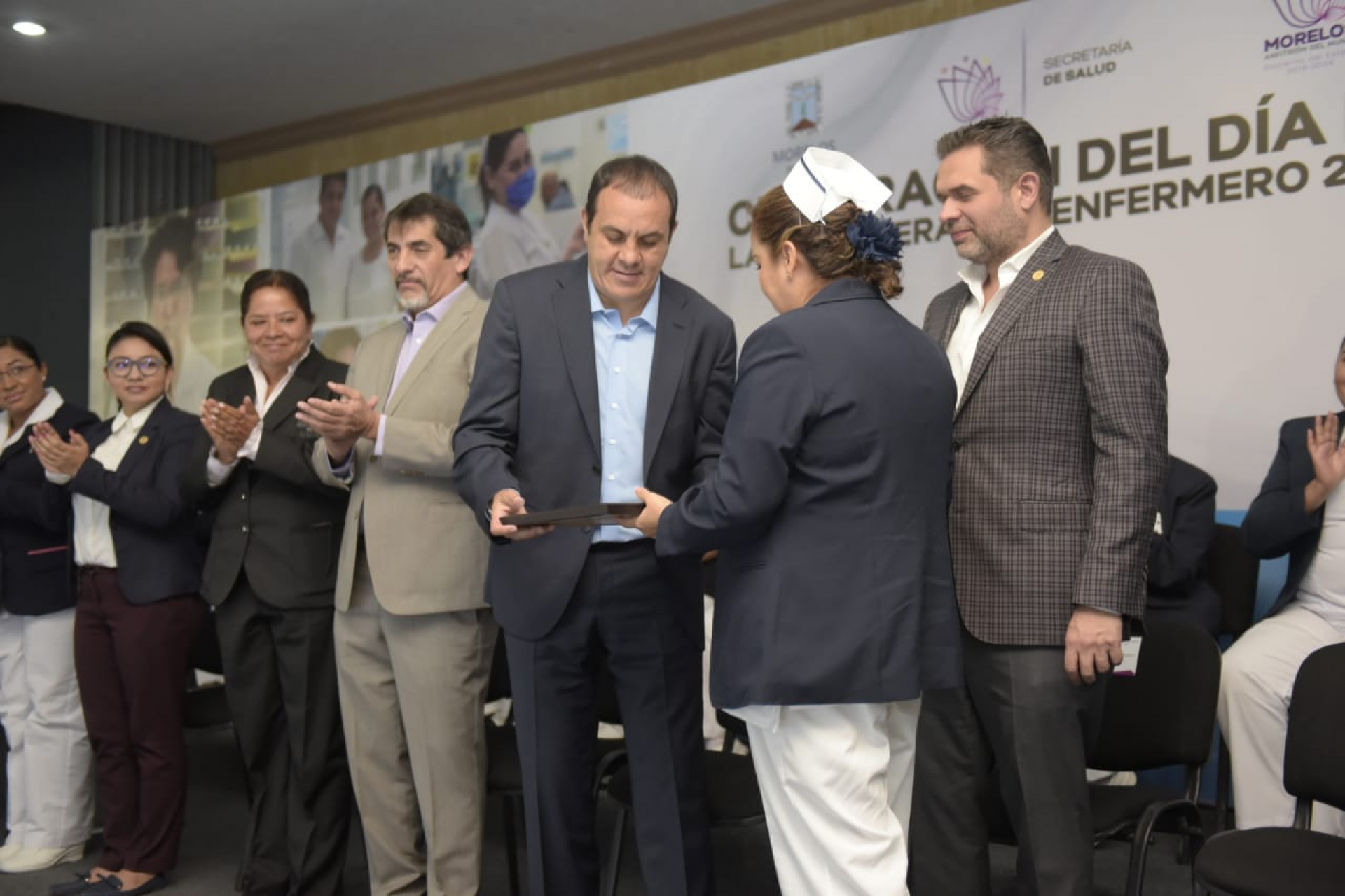 Celebran Día de la Enfermera y el Enfermero