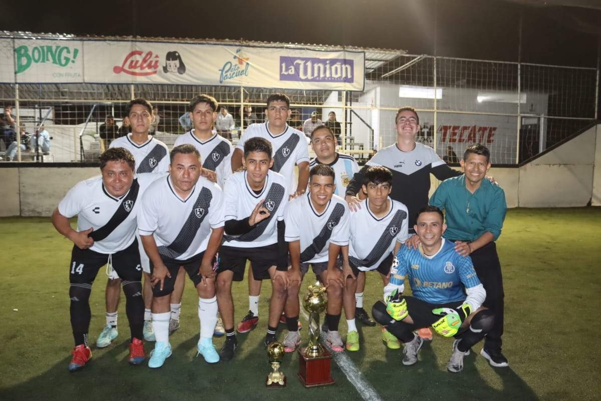 Vuelan los Cuervos