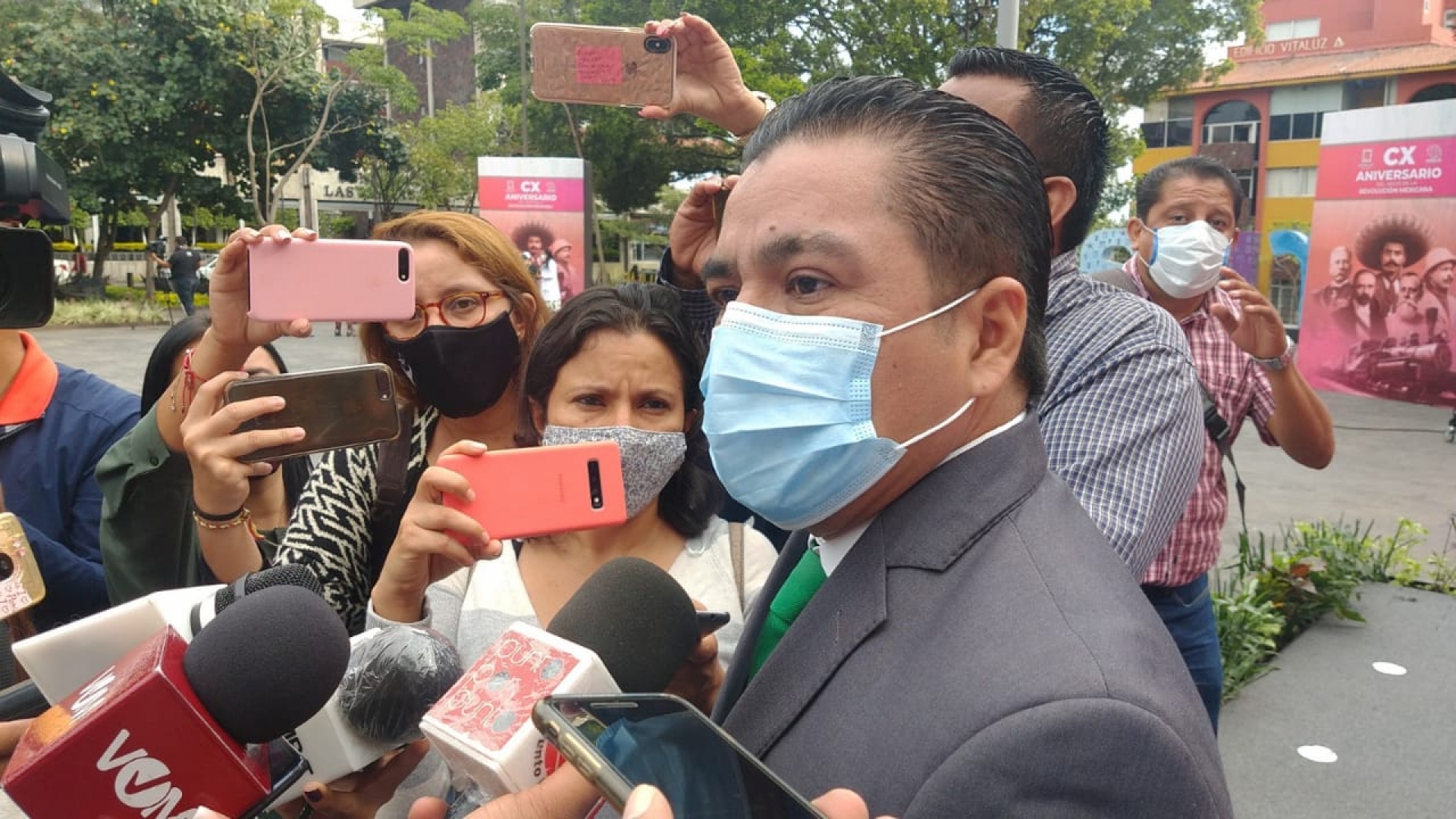 Se reúnen diputados y ediles para tratar tema de posible 'rescate financiero'
