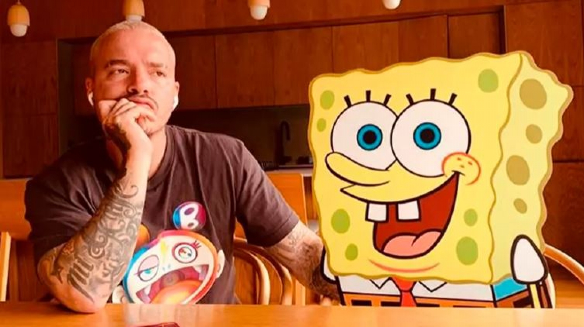 J. Balvin le pone ritmo a Fondo de Bikini: estrena 'Agua' para la nueva película de Bob Esponja