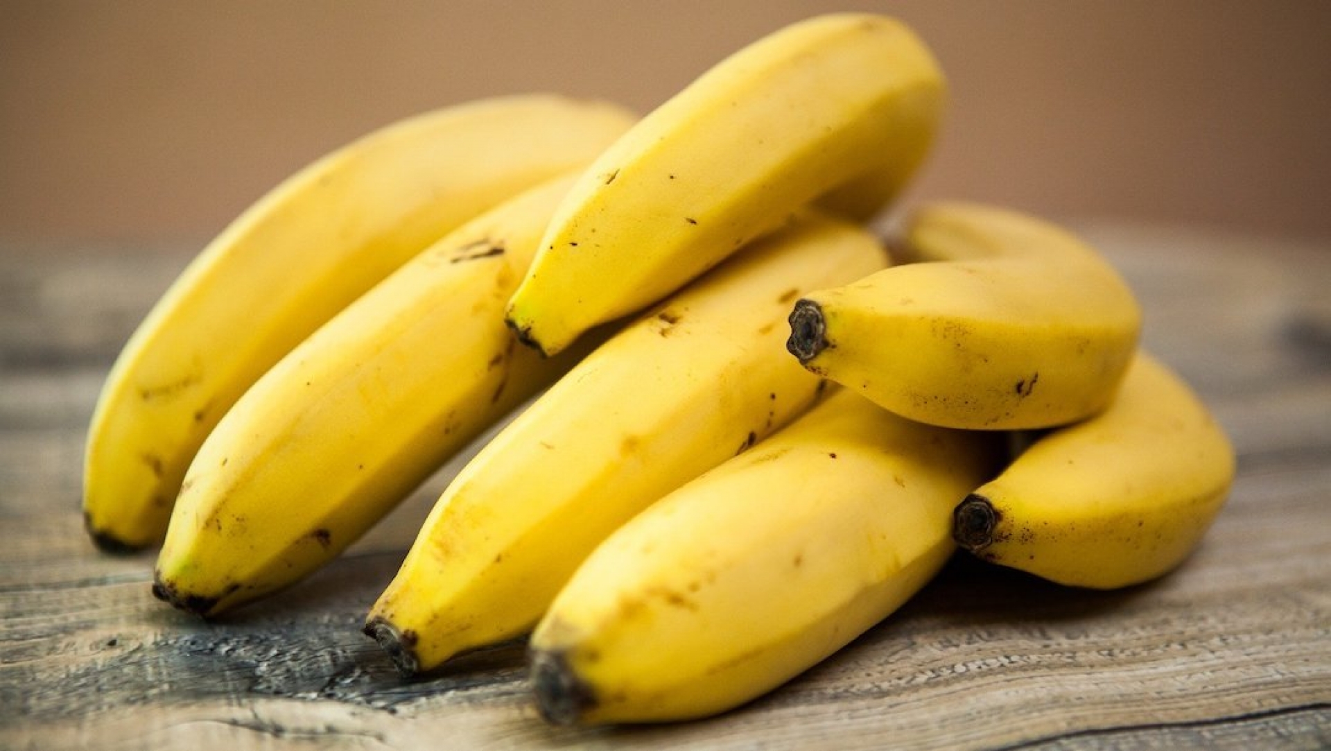 ¿Cómo preparar té de plátano y cuáles son sus beneficios?