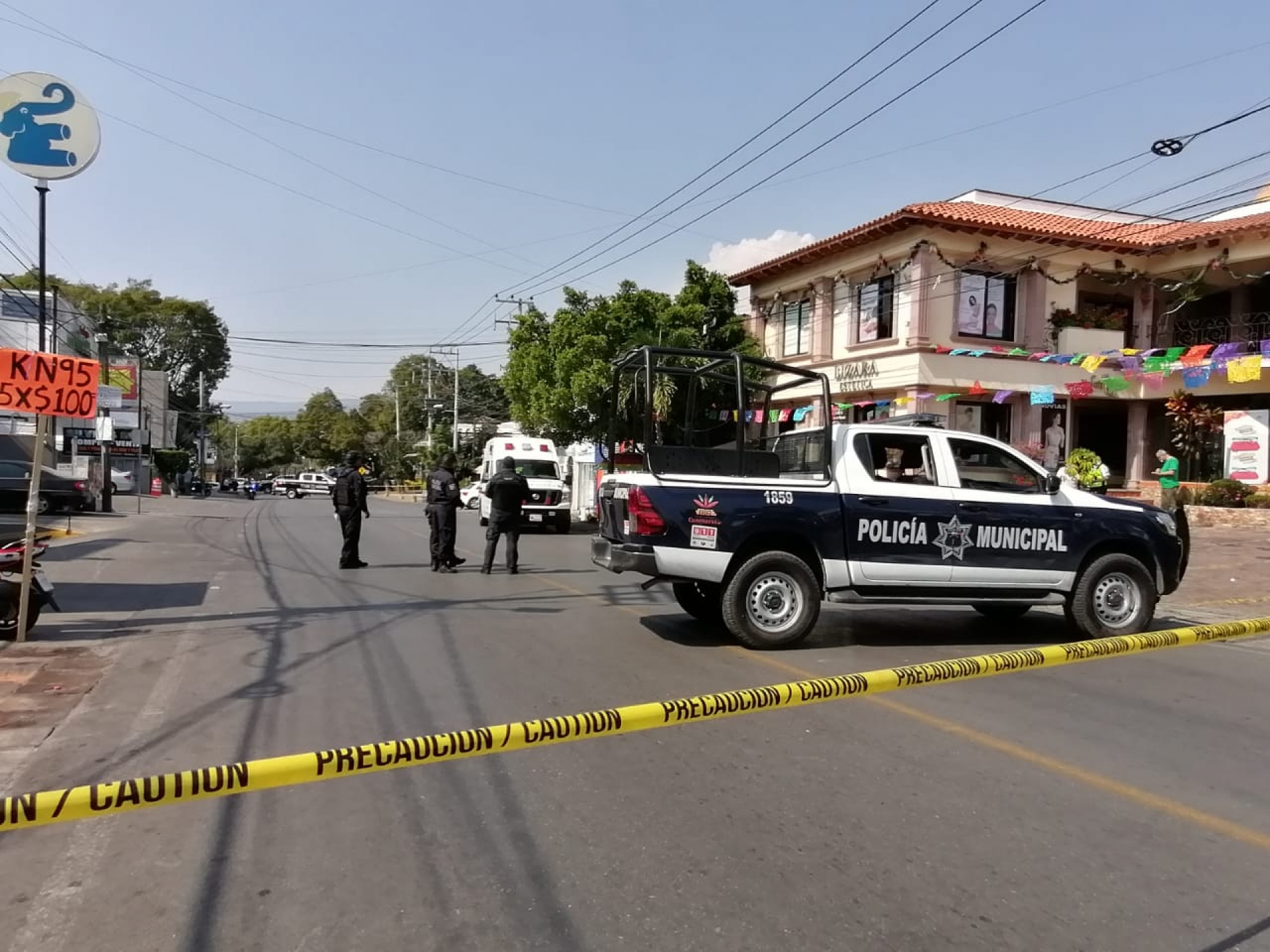 Atacan a una pareja a tiros, en la avenida San Diego; él falleció