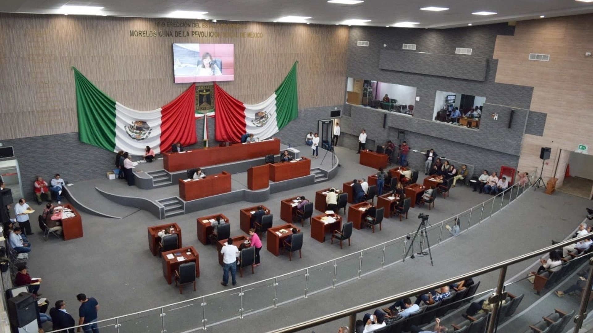 Cierre de periodo ordinario de sesiones, horas antes de inicio del último año de trabajos legislativos