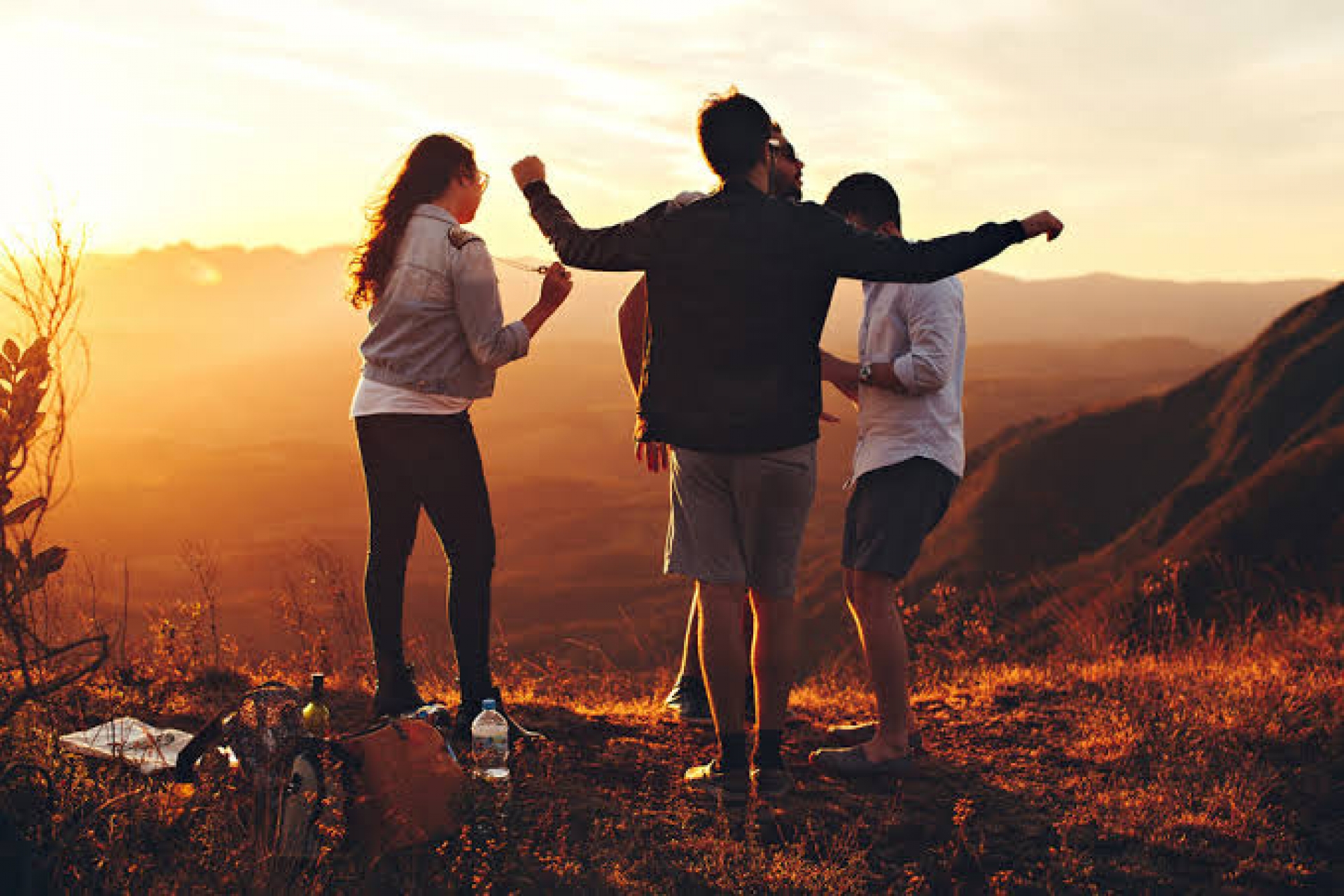 En realidad le caes bien solo a la mitad de tus ‘amigos’, lo dice la ciencia
