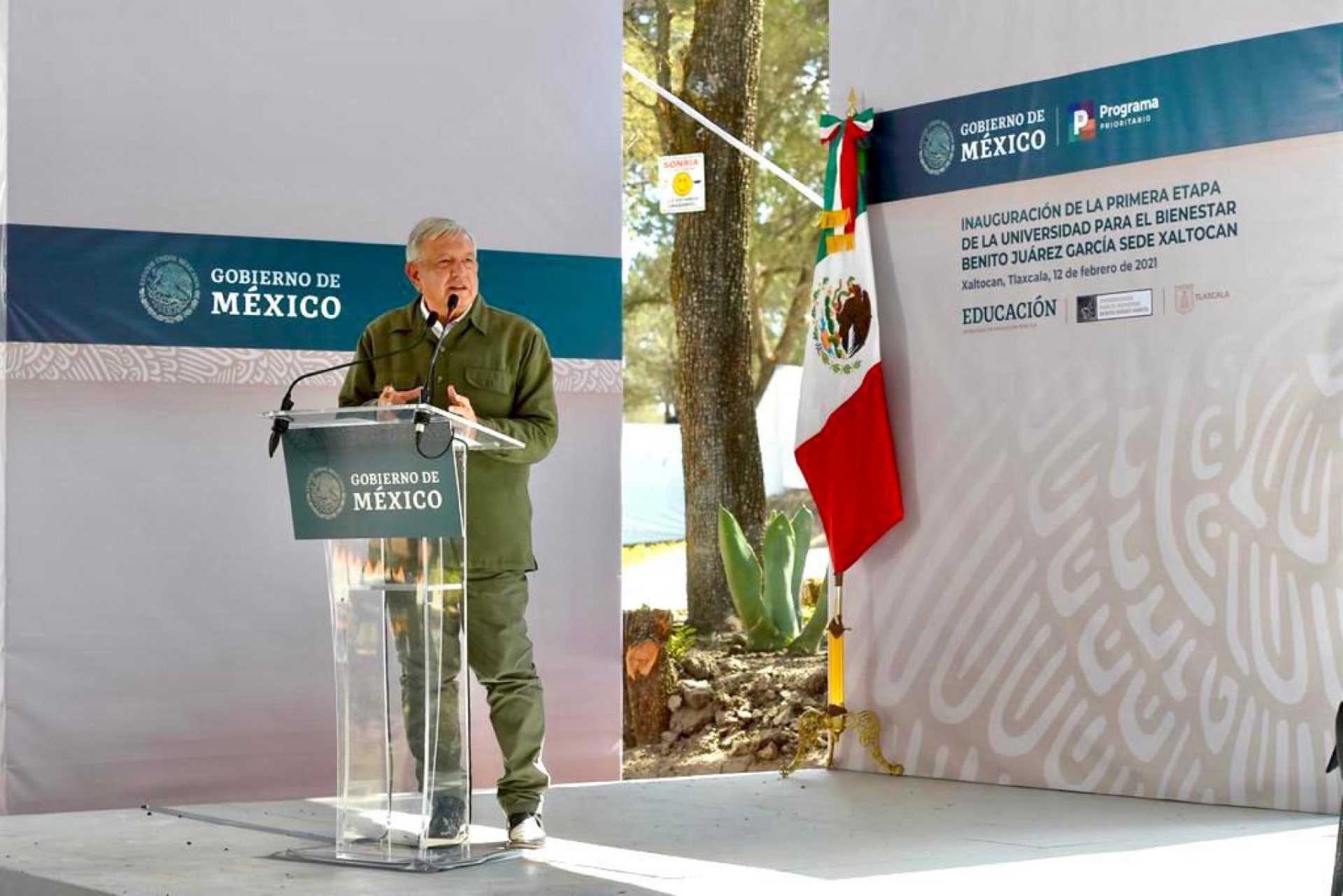 AMLO anuncia inicio de vacunación masiva contra COVID, la próxima semana
