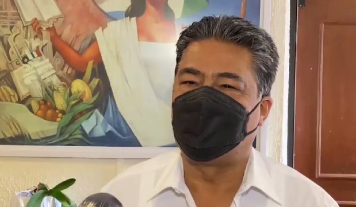 Denuncian saqueo en secundaria federal 'Froylán Parroquín García'