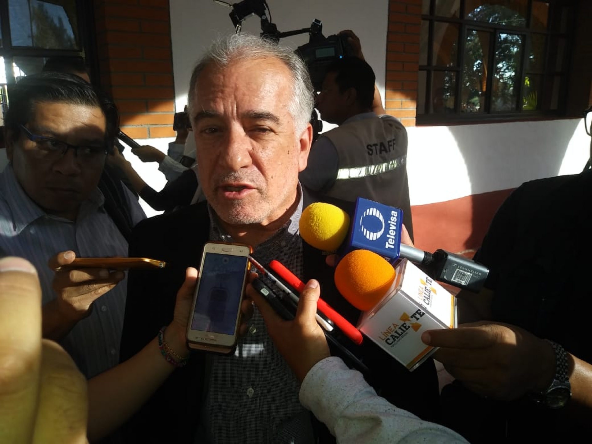 Refiere rector de UAEM que continúan negociaciones con sindicalizados