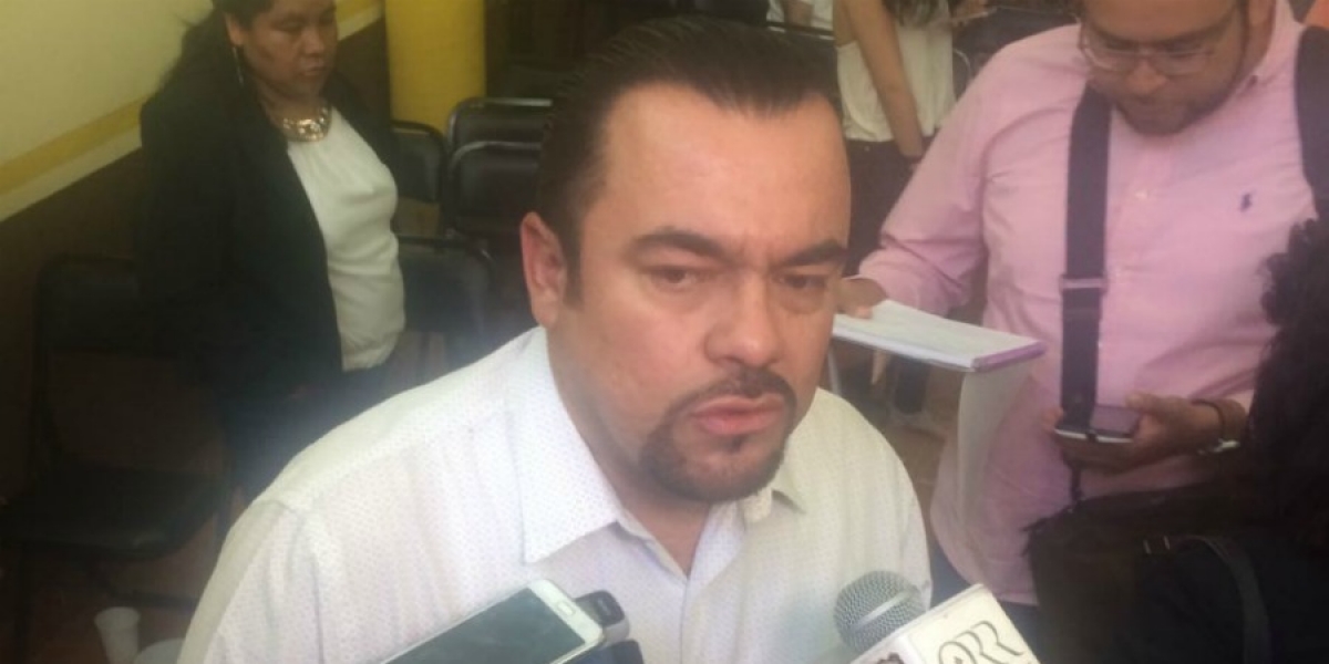 Rechaza Espín Navarrete ruptura de fuerzas políticas, a causa de desorden en trabajo legislativo