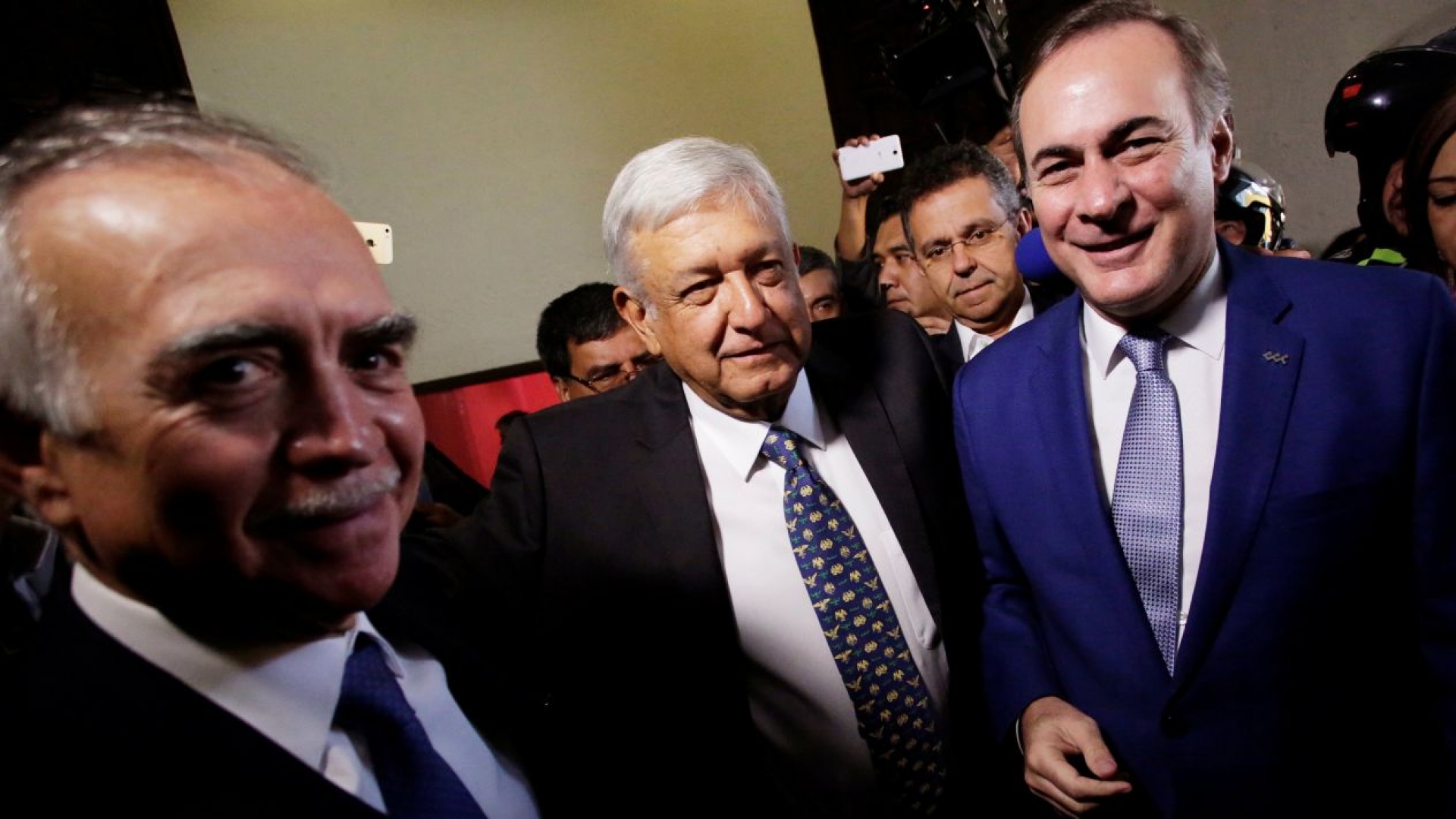 Empresarios ofrecen trabajar en conjunto con AMLO