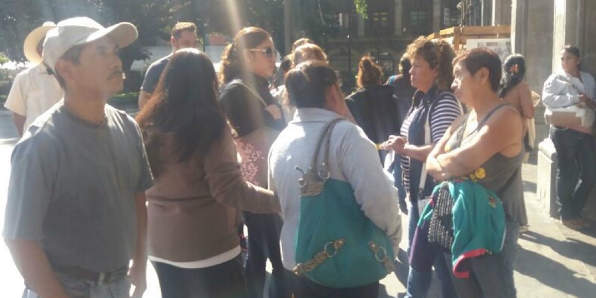 Exigen padres de familia de secundaria en Galeana recursos para el pago de energía eléctrica