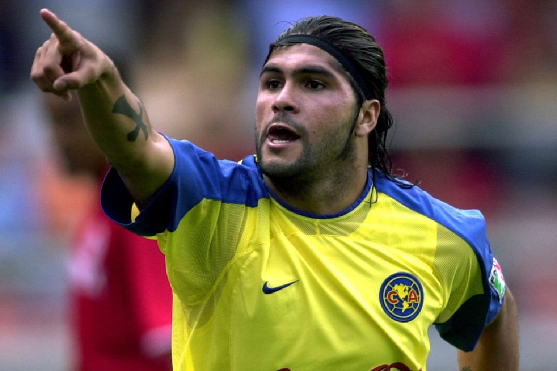 Reinaldo Navia jugará el clásico joven en el Centenario