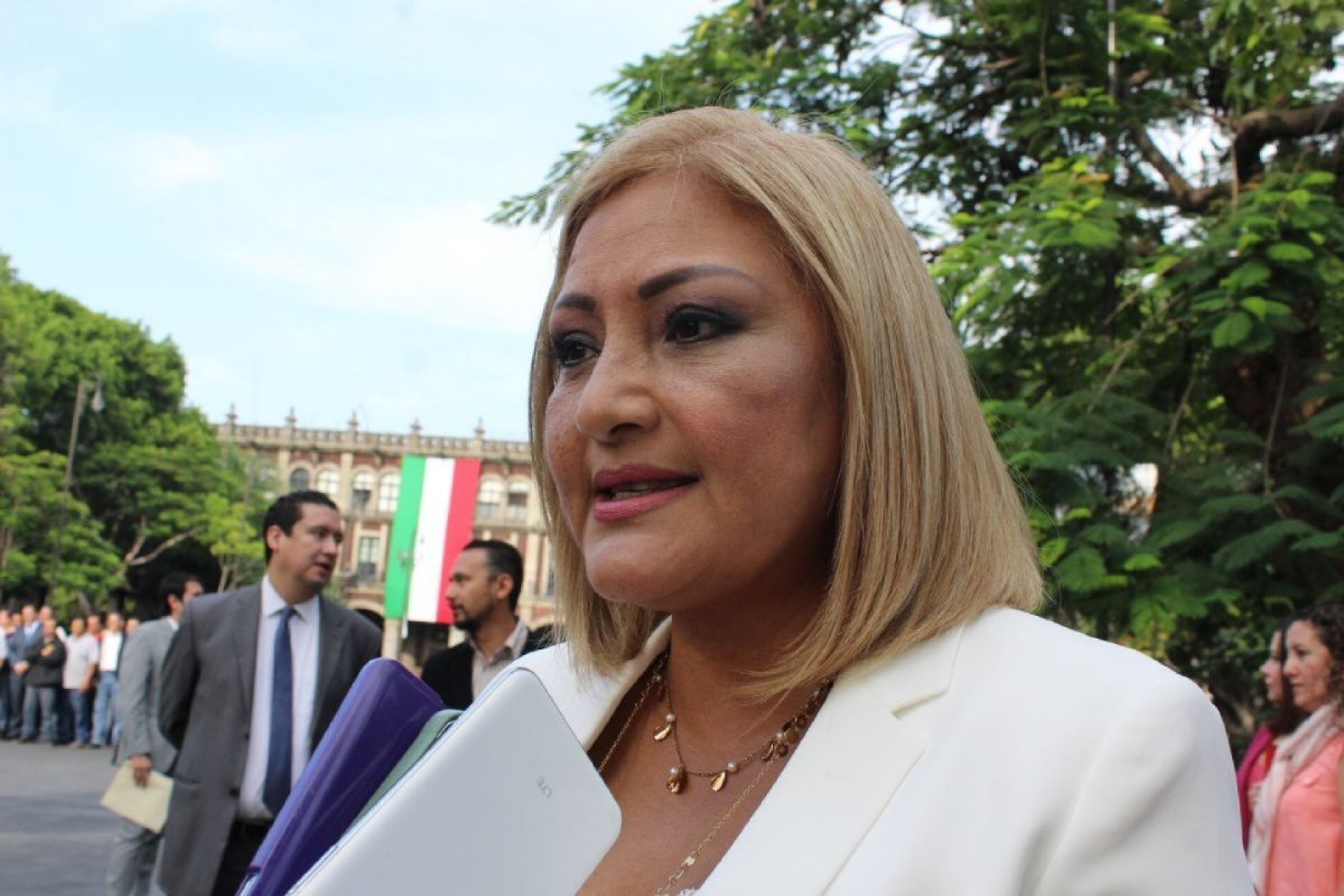 Buscan muebles perdidos en gestión de Cuevas López
