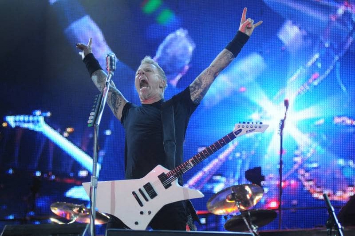 Metallica anuncia nuevo álbum con J Balvin, Mon Laferte, Ha-Ash y otros artistas