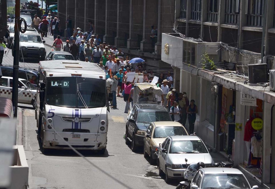 Alza en combustibles impide la compra de unidades nuevas: Ruta 1