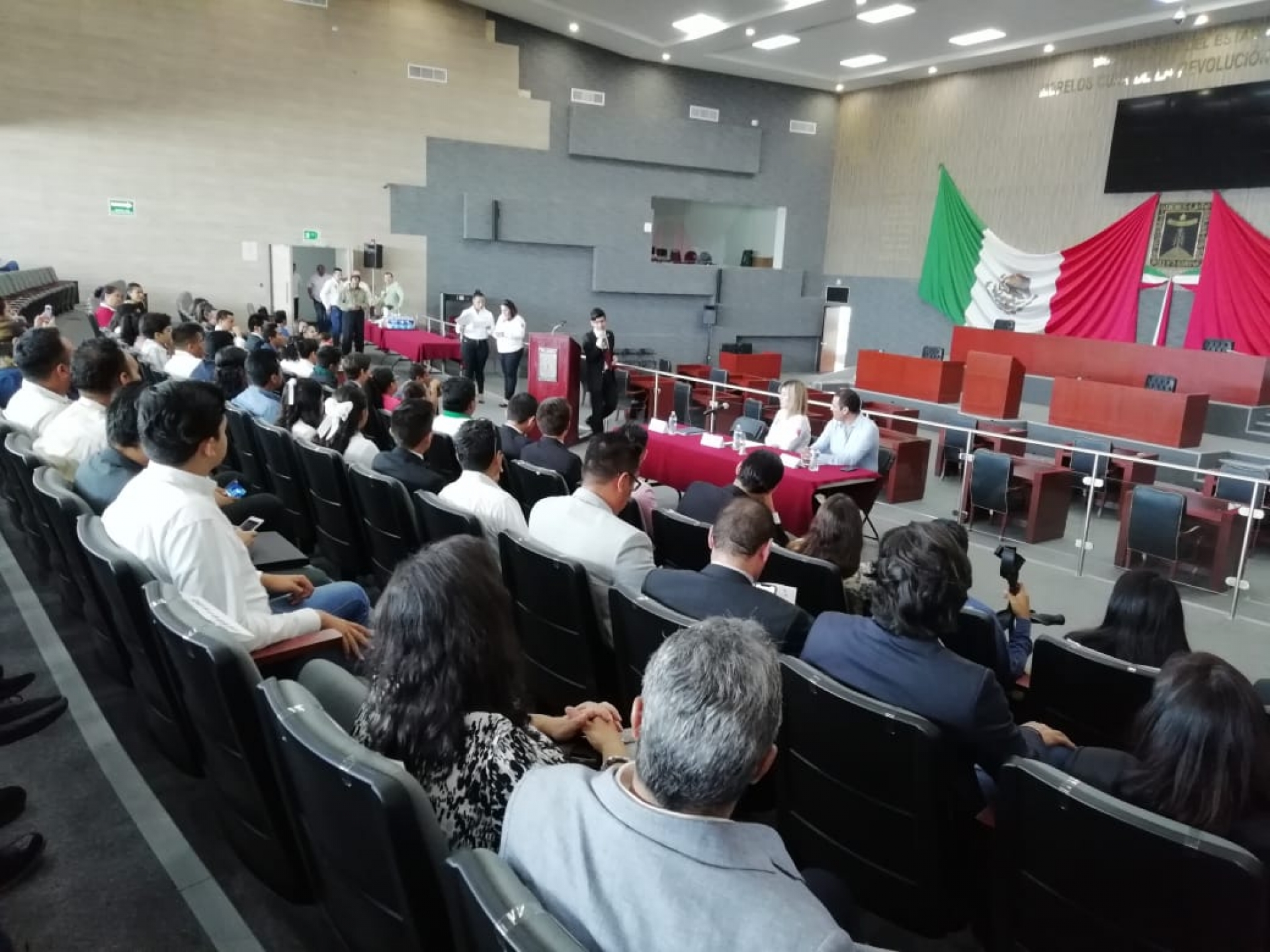 Realizan 'Concurso de oratoria 2019' en el Congreso local