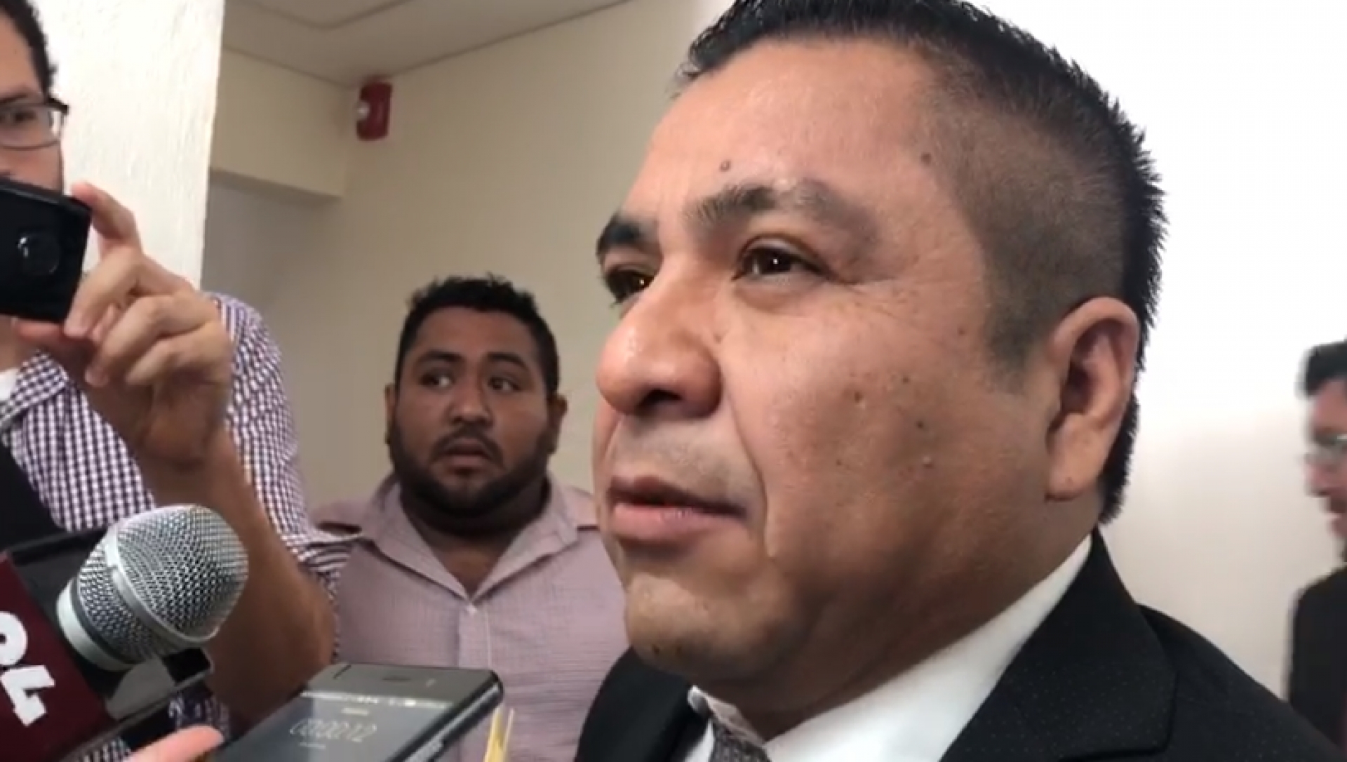 Rechaza presidente de la Mesa Directiva del Congreso local intento de albazo
