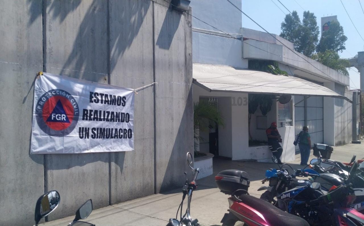 Realiza FGR simulacro de amenaza de bomba