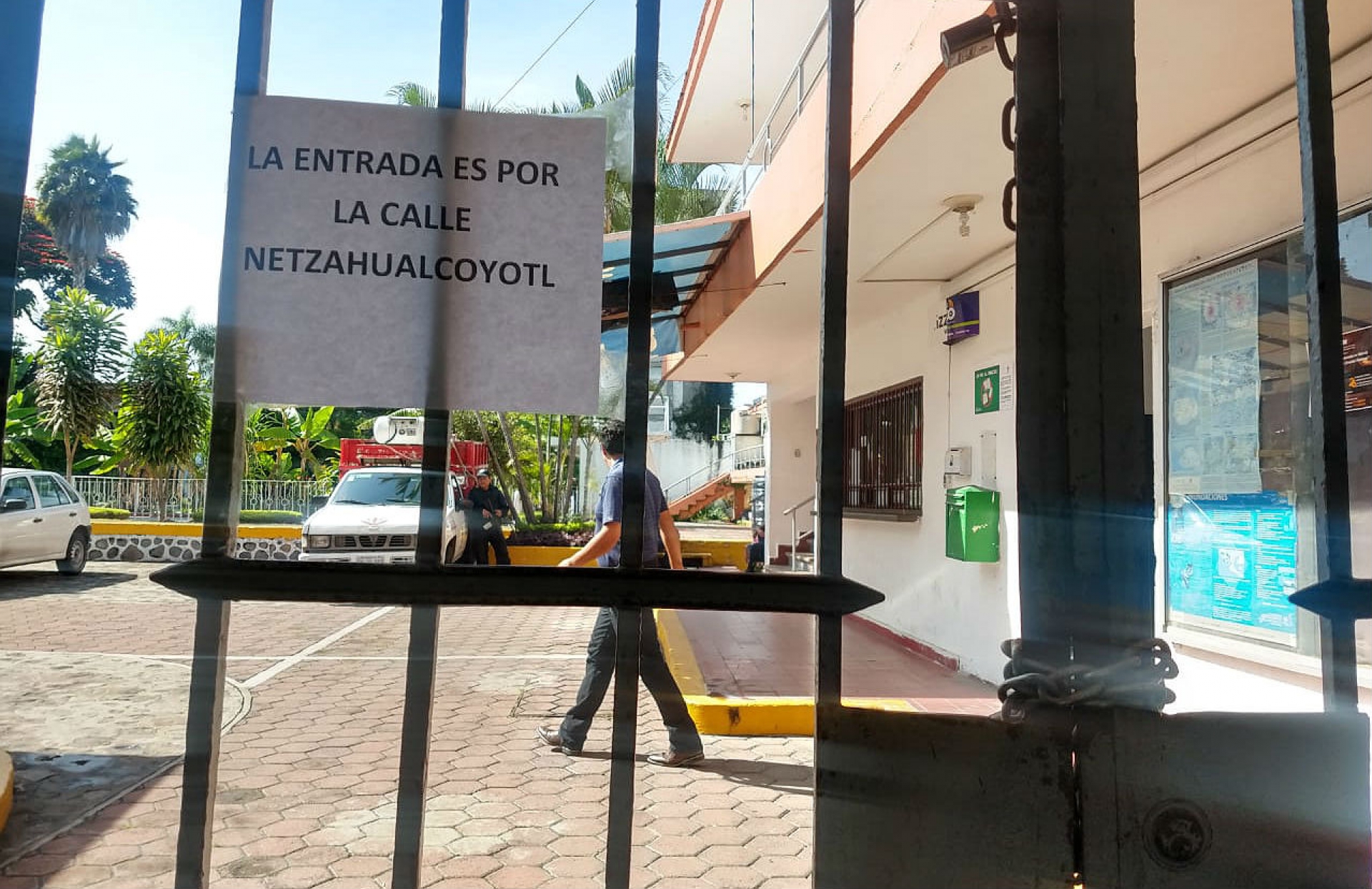 Clausura Ayuntamiento de Cuernavaca acceso principal a la sede municipal