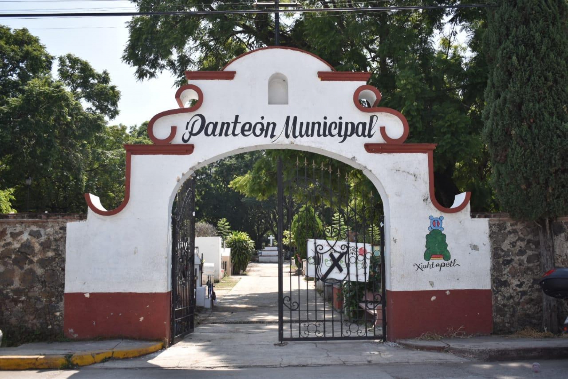 Cerrados al público panteones en Jiutepec, del 30 de octubre al tres de noviembre