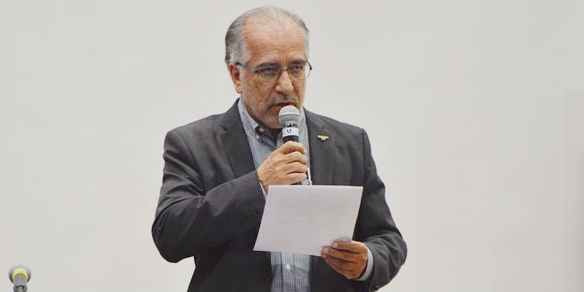Hoy entrará en funciones Gustavo Urquiza como rector de la UAEM