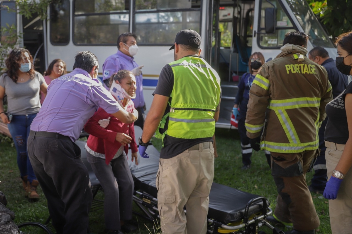 Informa CEPCM sobre el accidente vehicular ocurrido en bulevar Cuauhnáhuac