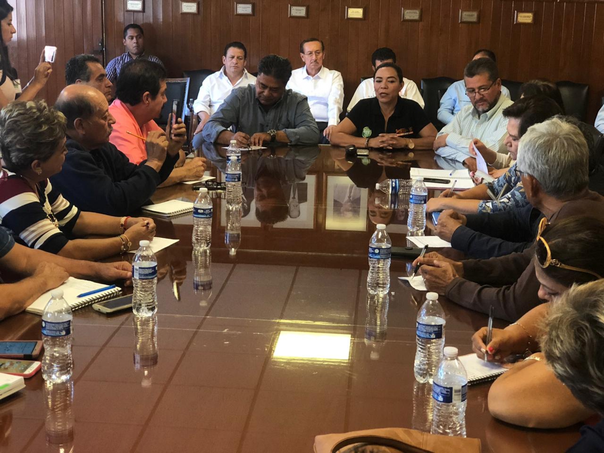 Demanda comité seccional del SNTE pagos pendientes, en el IEBEM