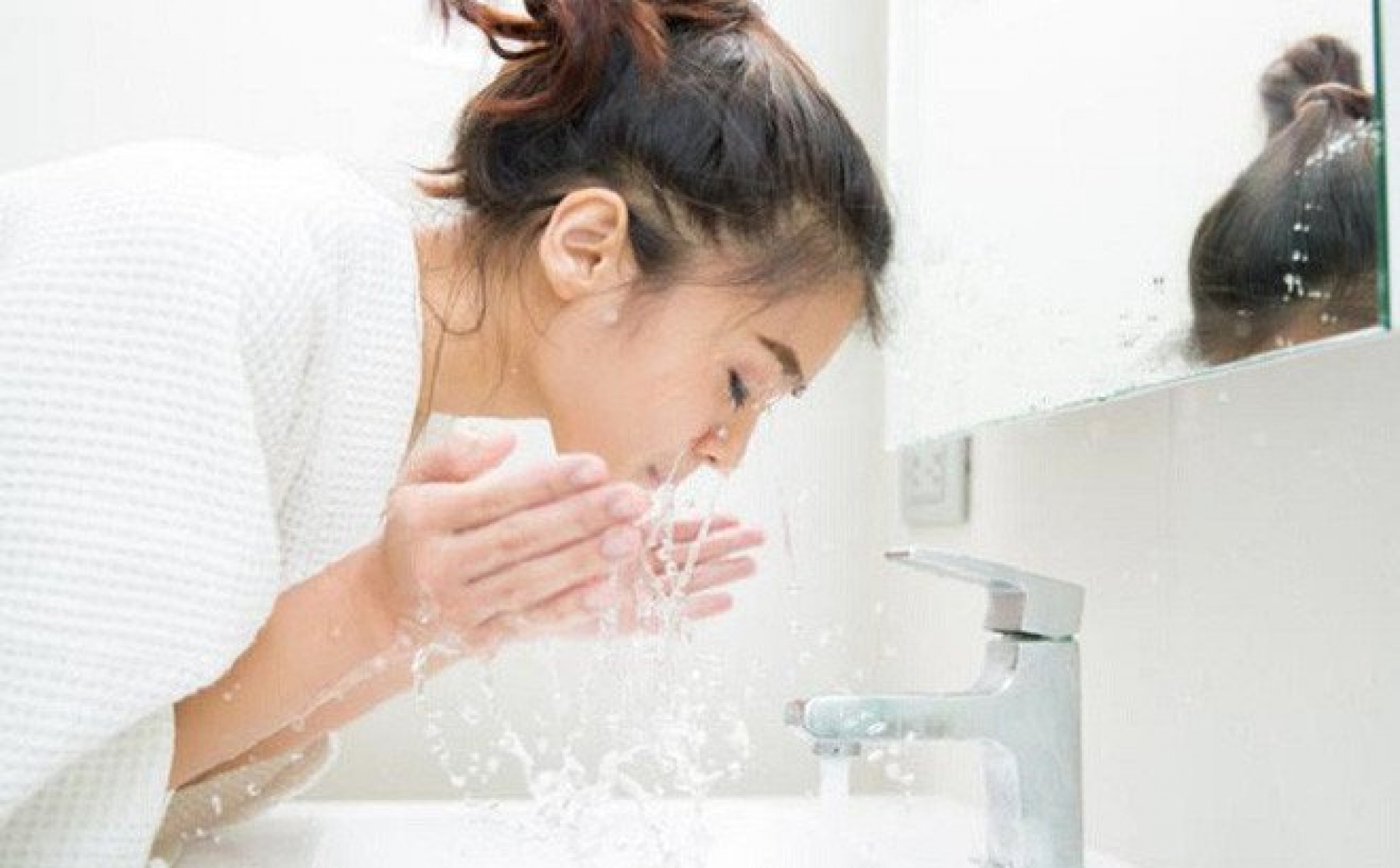 Guía rápida para cuidar tu piel sin gastar demasiado y lucir perfecta