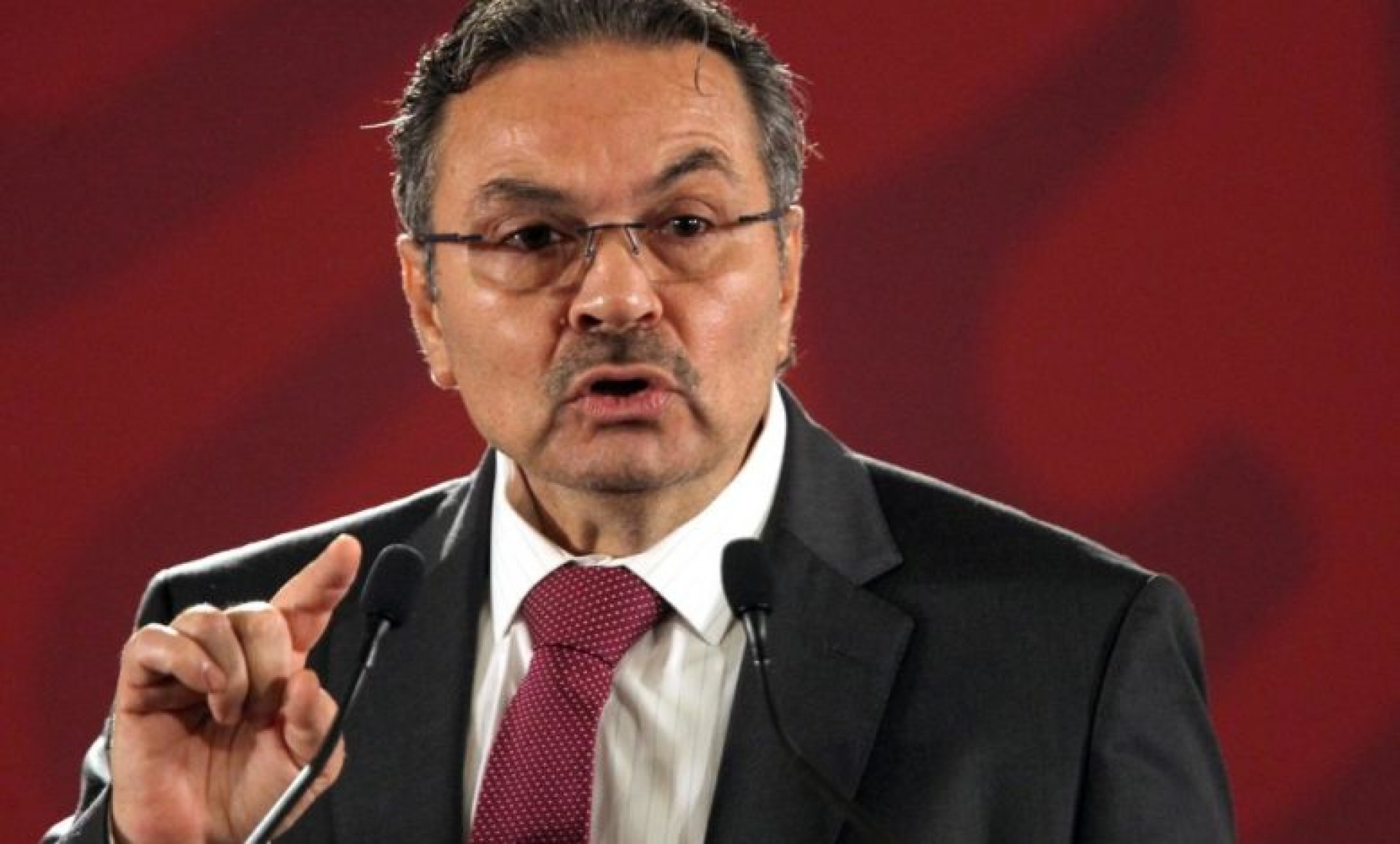 Pemex logra bajar nivel de endeudamiento, afirma El director de Pemex