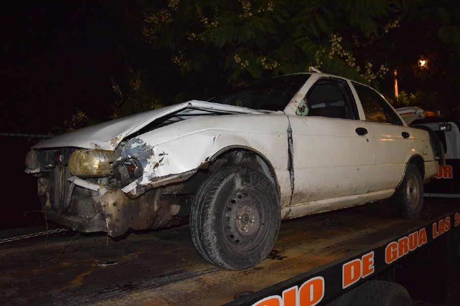 Chocó el auto que acababa de robar