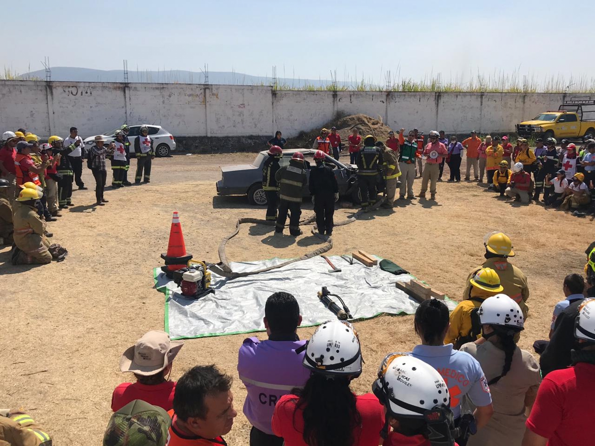 Realizan prácticas en el curso 'Sistema de comando de incidentes'